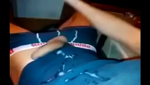 Starving Asian Hunk Devours Massive Creampie Blowjob at Home – PureGayPleasure