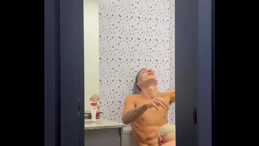 Caught Mid-Jerk — Now I Claim His Ass With No Limits – GayPorno 18+