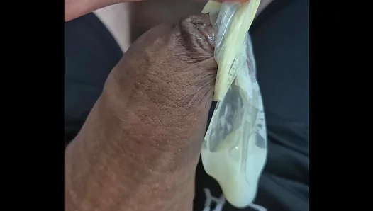 Brazilian Stallion Breaks In His New Pad With Epic Solo Workout – XXXTapes 18+
