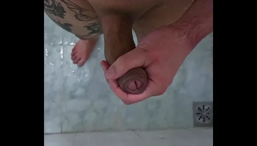 Massive Hard-On Under Hot Water—Straight Guy Juggles Himself Wildly – GayPornHub