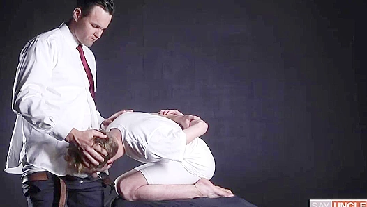 Beau Reed Takes Control in Hot Dom Sub Encounter with Jake Hill – Full Scene