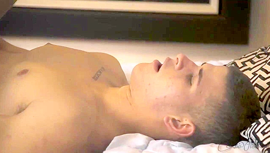 Elian Jacobs Steamy Ride: Deep Anal Pleasure Unleashed – CorbinFisher 18+