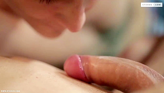 Cute Twin Twinks Share Steaming Hot Face Time – Alan Colter x Lior Hod – GayXXX