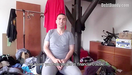 Desperate Debt: Hung Dude Sucks Strangers for Quick Cash – OnlyFans Xclusive