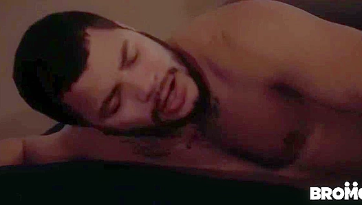 Kaden Alexander Brings Ultimate Sluts Energy in Steaming Hot Scene – BromoUS