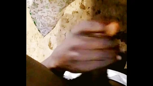 Solo Sunlight Session Ends in Huge International Cream Explosion – 18+
