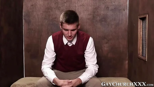 Hot Pastor Surrenders to Lust: Deep Throat Blowjob in Confession Booth – XXX