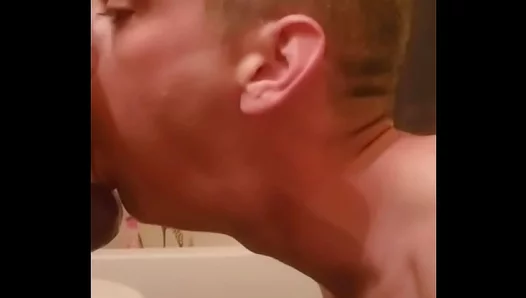 Toys Deep Inside: Steamy Solo Ride with Spit-Slicked Heat – GayXXX 18+