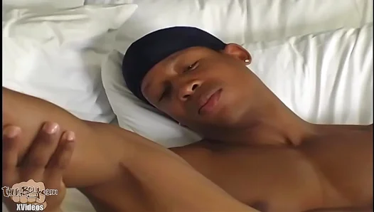 ThugBoy Grinds Through a Hot Solo Session – Mr. ThugBoy 18+