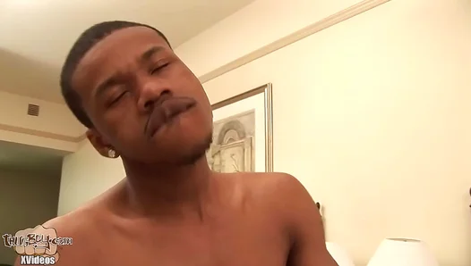 Breion Diamond Brings Big Dick Swagger to Wild Raw Hookup – 18+