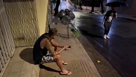 Carioca Craves Wet Ass: Devouring Big Brazilian Booty in the Rain – Steamy Gay Action