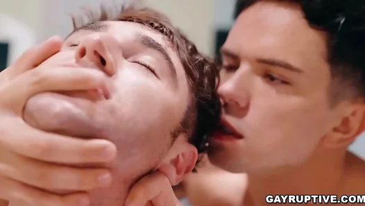 Dakota Payne Seduces Fit Nurse Michael in Steamy Hospital Tryst – 18+