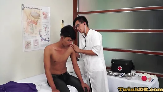 Slim Asian Twink Gets Pounded by Geek Doctor in Hot Anal Encounter – 18+