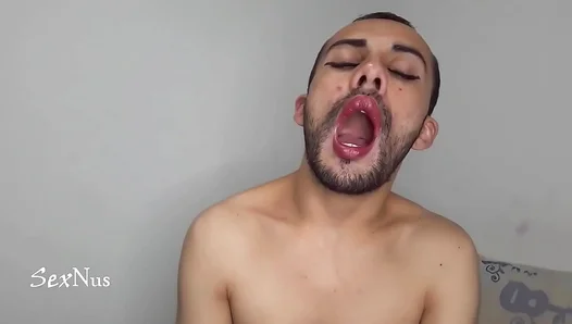 Loving These Plump Latino Lips in Hot, Wet Open-Mouth Kissing – Steamy Gay Scenes