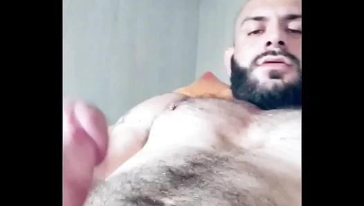 Simone Bellintanis Hot Solo Session: Buff Body Massive Creamload – 18+