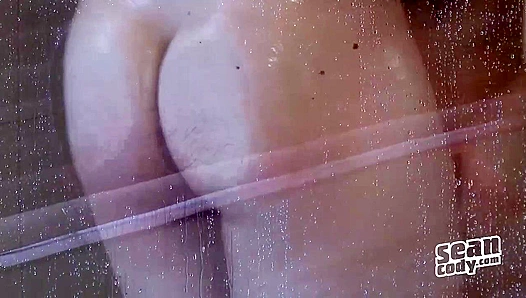 Going All In: Wilson Sean Takes It Deep With No Protection – GayPornHeat 18+