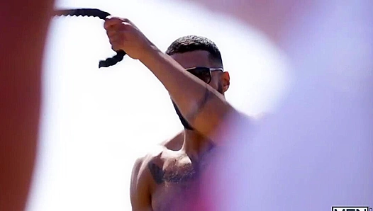 Muscle Gods Lucas Fox Jonas Jackson Go Raw – Steaming Hot Gay Sex – 18+