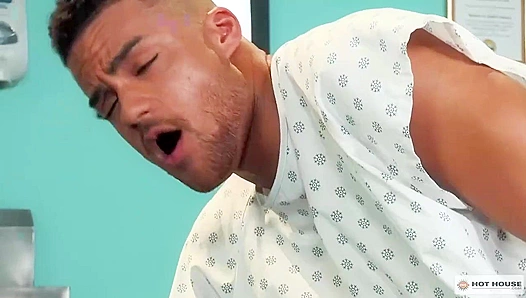 Doctor StepDaddy Ryan Rose Takes Control of Beaux Banks Tight Booty – Steamy Encounter