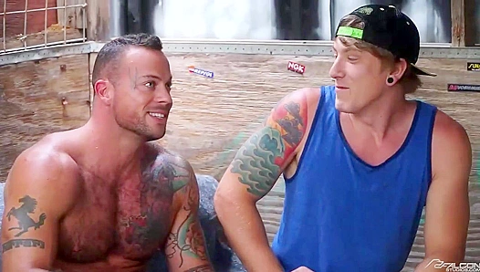 Sean Duran Tom Faulk Go Wild — Bareback Anal Madness in Naked World 18+