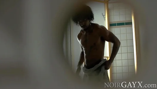 Caught Watching a Huge BBCs Hot Shower Session – Cant Tear My Eyes Away