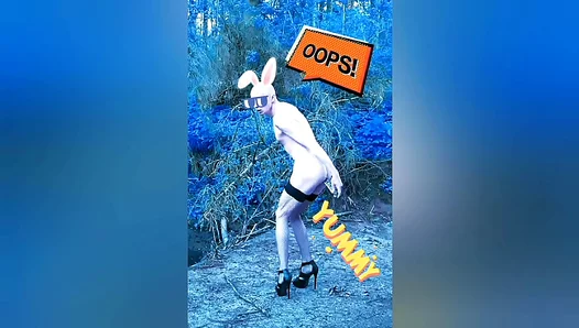 Fucking Wild Outdoors: Hot Muscle Stud Gets Plowed with Glass Toy – SteamyGayScenes 18+