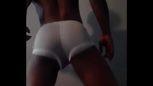 Craving Hot Relief: Erotic Massage Turns into Feverish Blowjob Passion – GayXXX 18+