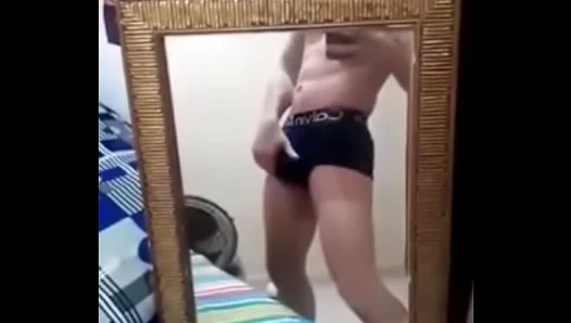 LipeeBrayk Goes Wild in Steaming Solo Session – Gay Amateur Pleasure Overload