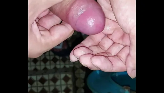Steamy Shower Session: Hot Guy Jerks Off Cums Hard – SoloBoy 18+