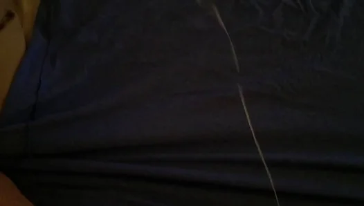 Massive Load Shared: Hot Amateur Blowjobs End in Explosive Double Cumshot – 18+