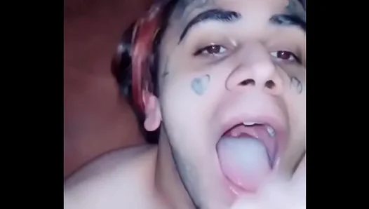 Danny Ransom Takes On Horny Teen Twink With Mind-Blowing Oral Passion – HotShemale 18+