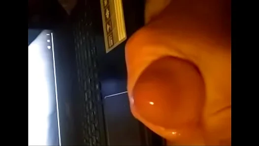 Cumming Uncontrollably from Watching Older Guys Jerk Off – MatureGayDick