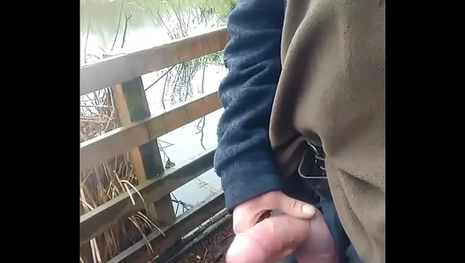 Out and Ecstatic: Amateur Gays Get Off in Daring Public Spots – 18+