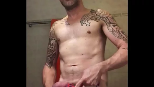 Tattooed Dom Pushes Noriks Limits with Fiery CBT – Solo Ride Madness