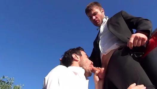 Guillermo Gets Pounded by Massive Cock Outdoors – Wild Gay Sex Action