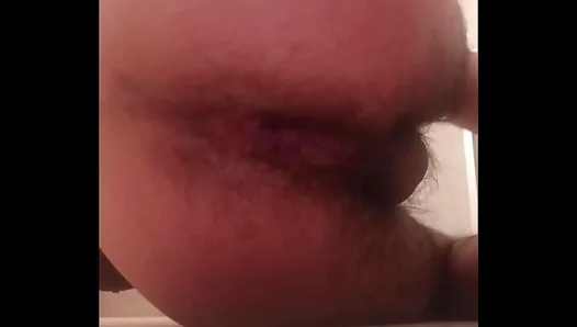 Solo Amateur Takes On Giant Carrot Dildo – Mind-Blowing Anal Pleasure