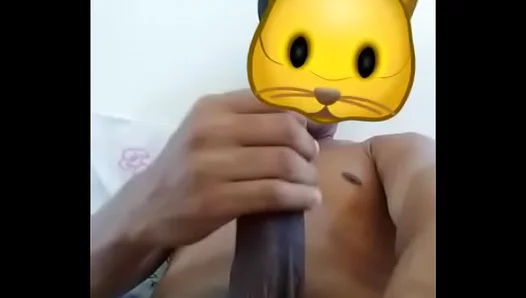 Moreno Castro Goes Wild in Steamy Bareback Solo Session – Exclusive 18+