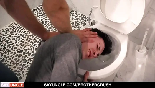 Stepbrothers Skip Workouts for Steamy Bareback Action with Horny Twinks – 18+