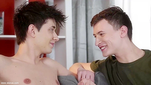 Savage Ride: Charlie Dean Yuri Adamovs Hot Military Lust Clash – Gay XXX