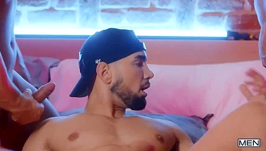 Clark Delgatty, Danger Taylor Tash Heat Up in Wild Naked Threeway – 18+