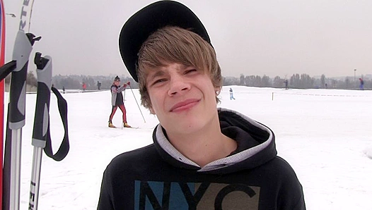 Lookalike Bieber Gets Fully Loaded With Cum – Deep Anal Ride – XXXGay 18+