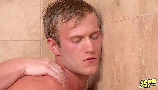 Below Deck Heat: Blake Clarks Soaked Blowjob Fantasy – GayPride 18+