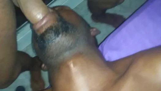Steamy Morning Ride: Raw Ass-to-Mouth Fun Between Horny Amateurs – GayPornVault 18+