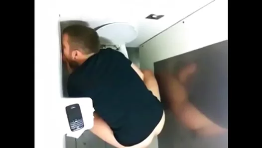 Caught on Camera: Steamy Glory Hole Blowjob Action in Pubic Restrooms – 18+