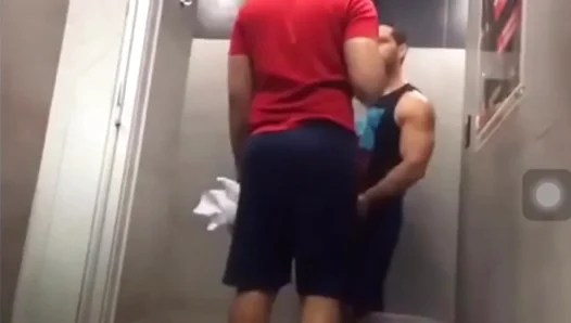 Hunks Lift Heavy, Then Jerk Off Hard—See Their Steamy Solo Sessions – HotSoloGayWorkout