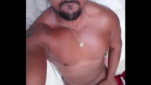 Morning Glory Blast: Hot Amateur Cums Hard Live – GaySolo Fun 18+