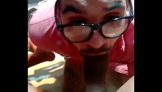 Brainy Bottom Blows Minds in Hot Homemade Gay Sex Scene – 18+