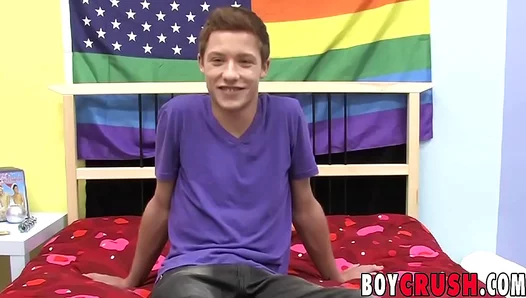 Young stud explores his tight ass while jacking off — pure pleasure awaits