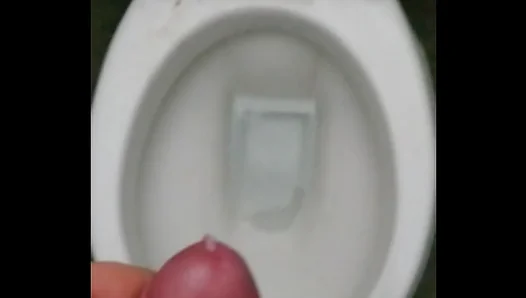 Steamy BJ in a Montevideo restroom ignites hot public passion — Uruguayan Gay XXX