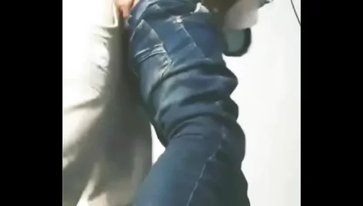 Jareths Fiery Blowjob Skills Ignite Wild Nights with Horny Twinks – GayPornX 18+