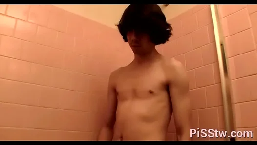 Piss Party Fun: Horniest Twinks Get Wet Wild Online – GayHardcore 18+
